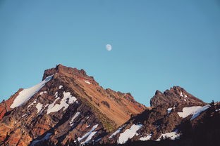 (异星战场三部曲是哪三部)异星战场三部曲，科幻世界的探险之旅